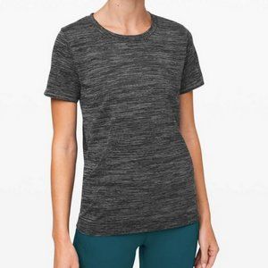 Lululemon Swiftly Relaxed Short Sleeve Black & White Sz 10
